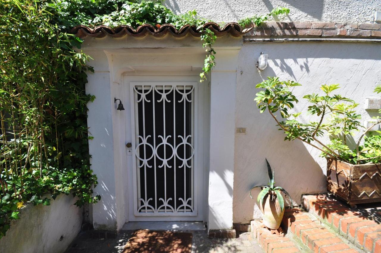 Residenza Le Rose Villa D'Arte Νάπολη Εξωτερικό φωτογραφία